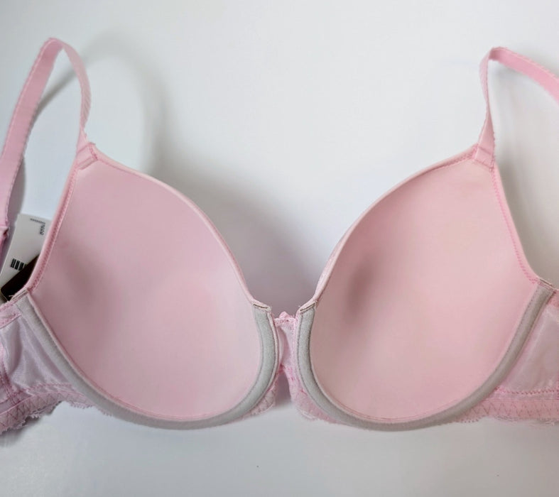 Chantelle C Chic, a great spacer bra. Style 3585. Color Pink.