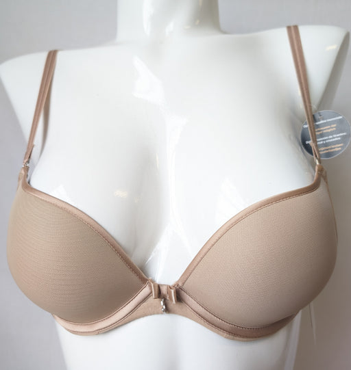Chantelle Sublime, a great pushup bra. Style 3952. Color Beige.