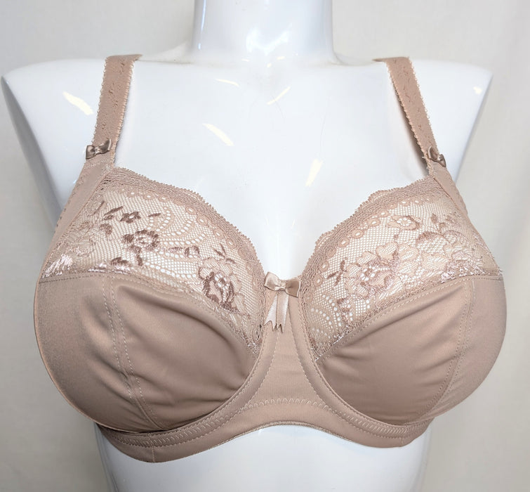 Elomi Morgan, a premium full cup bra for the full bust. Color Sahara. Style EL4111. Front view.