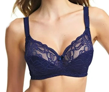The Fantasie Rihannon underwire side support bra features a beautiful  floral design against a black background. It has wide wires to prov