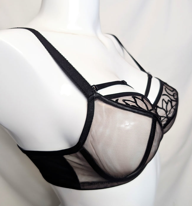 Fit Fully Yours Alexa | B2151 Full Cup