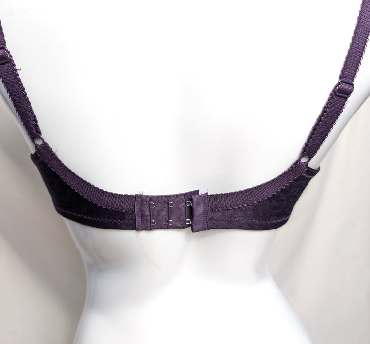 Fit Fully Yours Dream Jacquard | B4383 Molded