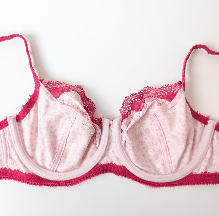 Freya Antoinette, a fun balcony bra. Color Fondant. Style AA3924. Inside view.
