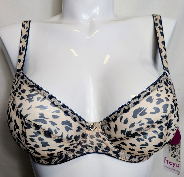 Freya Wild Side | AA401202 Plunge