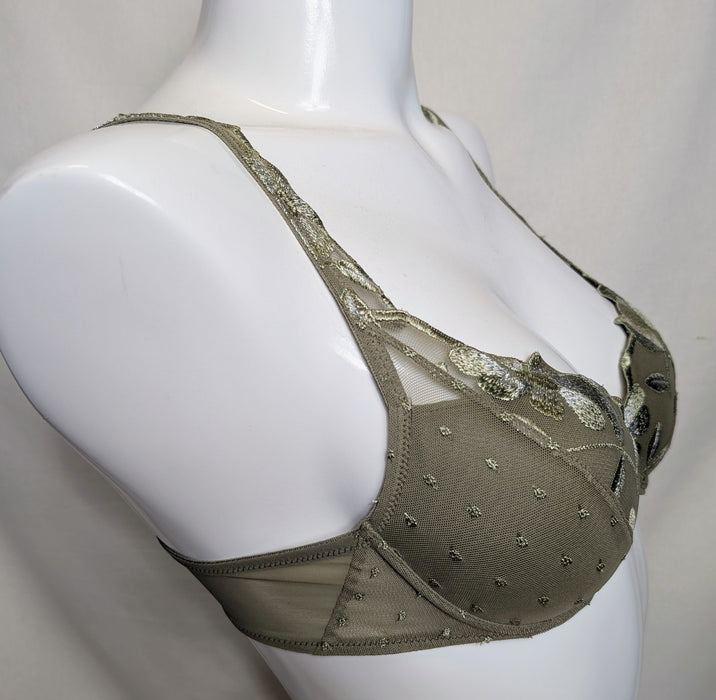 Marie Jo Agnes | 0102597 Plunge