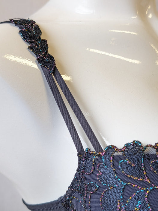 Marie Jo Leda, a padded balcony bra with lots of sophistication. Style 0102529. Color Midnight Blue.