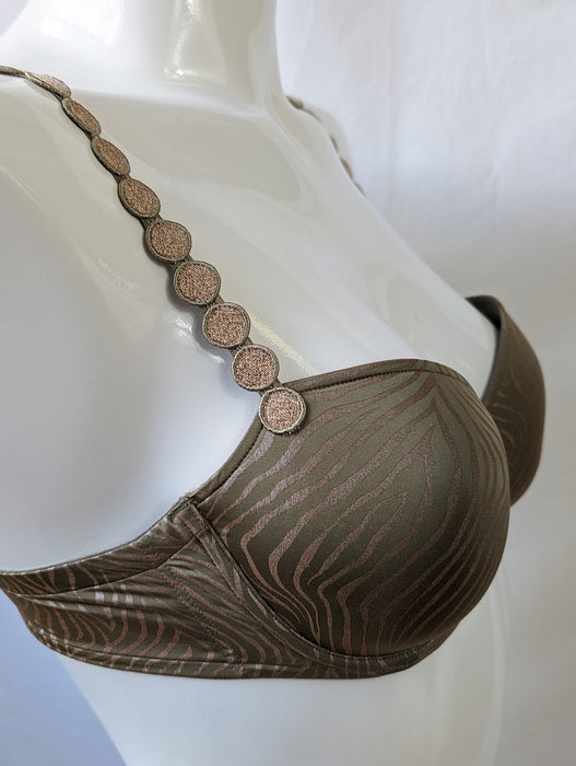 A classic in the bra world, the Marie Jo Tom, a padded tshirt balcony bra in an olive green. On sale. Style 0120829.