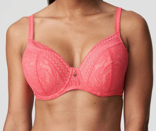 Twist by Prima Donna, Palermo. A padded heart shaped balcony bra. Ideal for full bust. Front view. Style 0242090. Color Tagada.