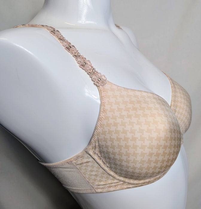 Rosa Faia Josephine | 5675 Moulded