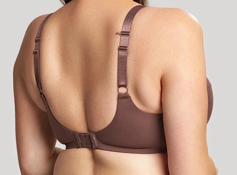 Great full cup Sculptresse bra. Color Chestnut. Style 10275.
