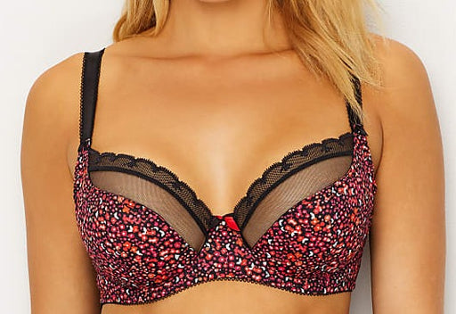 A plunge Freya bra, In Bloom, is all about those fun, vibrant times. Great support, great cleavage. Three part cups with upper mesh finish. Color Posie. Style AA5231.