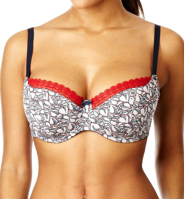 This is Darcy by Cleo, a Panache line. Darcy flatters your curves with great lift and support. The bra is underwired with adjustable straps. Style 6821.
