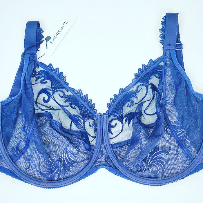 Empreinte Thalia, a premium plus size bra that is all support and no blandness. Style 0756. Color Shiny Blue.