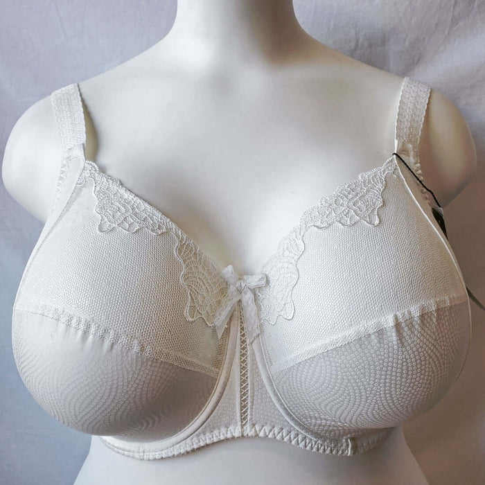 Empreinte Erin, a wonderful supportive bra. Color Ivory. Style 07148.
