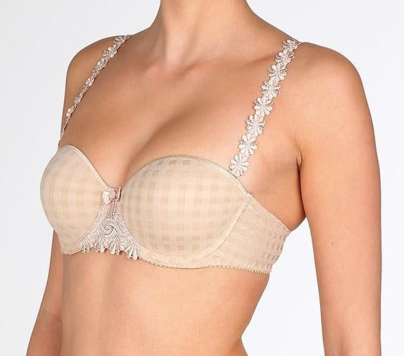 A versatile bra from Marie Jo, Avero. This strapless bra with contour cups and be work regular, criss cross, halter, or strapless. Color Cognac. Style 0100413.