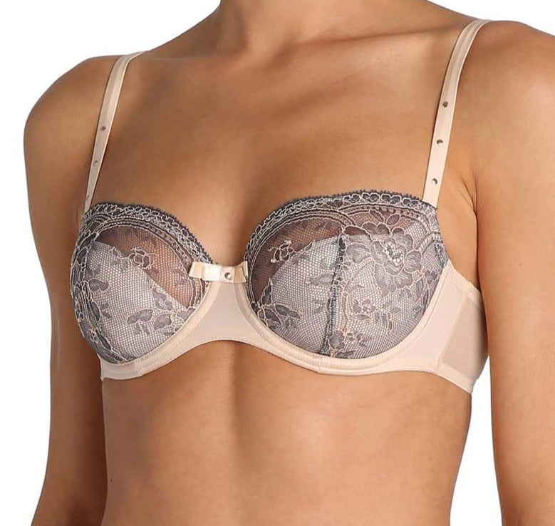 Marie Jo Charlize, a beautiful push up bra with all over lace. Color Peach. Style 0102065.