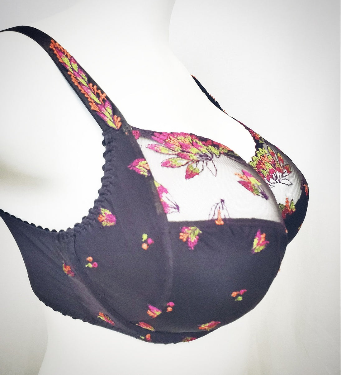 Prima Donna Summer | 0162900 Full Cup — Your Bra Store