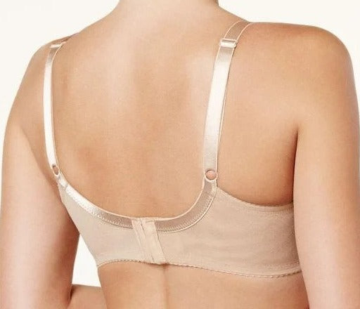 Wacoal Simple Shaping, a premium minimizer bra with full coverage. Color Beige. Style 857109.
